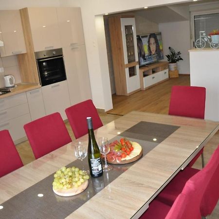 Apartman Doni Split Bagian luar foto