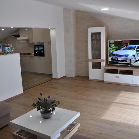 Apartman Doni Split Bagian luar foto